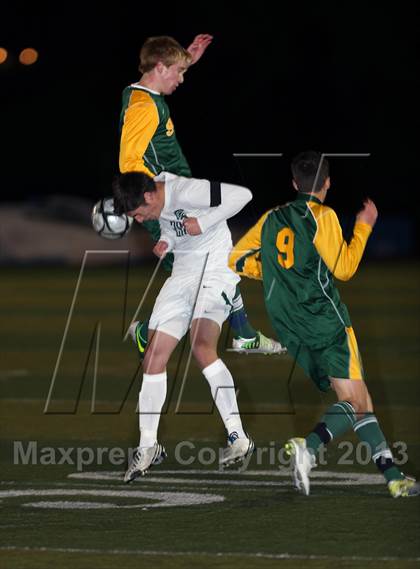 Thumbnail 1 in De La Salle vs. San Ramon Valley (CIF NCS D1 Final) photogallery.