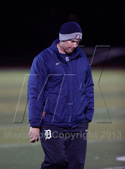 Thumbnail 3 in De La Salle vs. San Ramon Valley (CIF NCS D1 Final) photogallery.