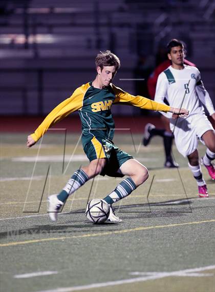 Thumbnail 2 in De La Salle vs. San Ramon Valley (CIF NCS D1 Final) photogallery.