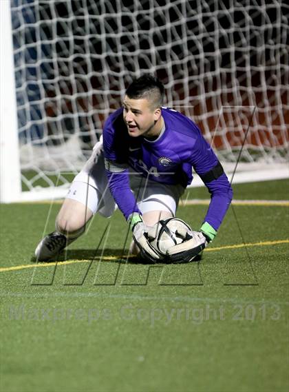 Thumbnail 1 in De La Salle vs. San Ramon Valley (CIF NCS D1 Final) photogallery.