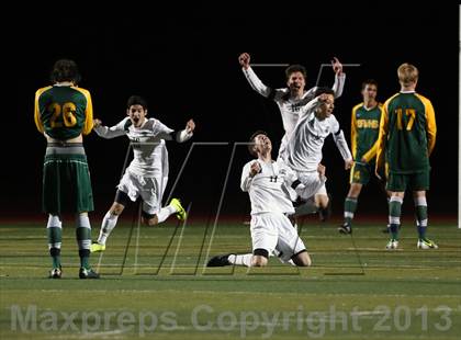 Thumbnail 1 in De La Salle vs. San Ramon Valley (CIF NCS D1 Final) photogallery.