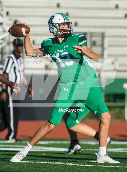 Thumbnail 3 in Walton @ Roswell photogallery.