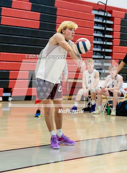 Thumbnail 1 in Cherokee Trail vs. Legacy photogallery.