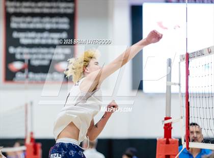 Thumbnail 3 in Cherokee Trail vs. Legacy photogallery.