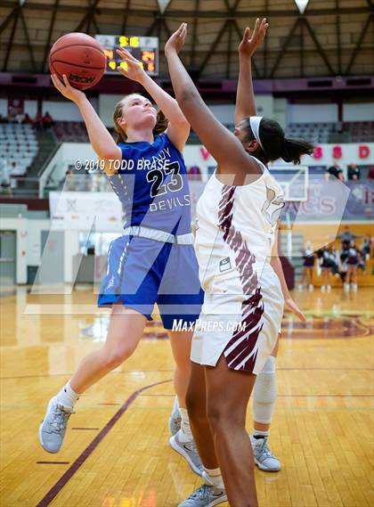 Thumbnail 1 in Gate City @ Dobyns-Bennett photogallery.