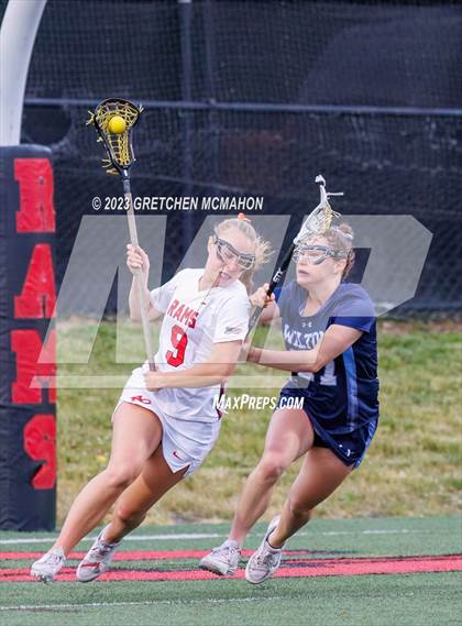 Thumbnail 3 in Wilton vs. New Canaan photogallery.
