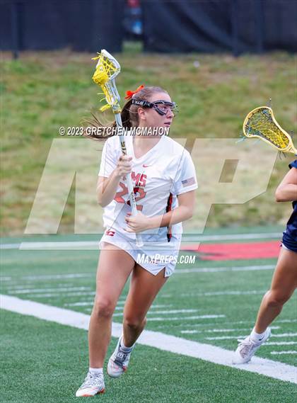 Thumbnail 3 in Wilton vs. New Canaan photogallery.