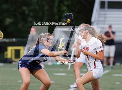 Thumbnail 3 in Wilton vs. New Canaan photogallery.