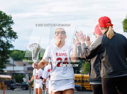 Thumbnail 2 in Wilton vs. New Canaan photogallery.