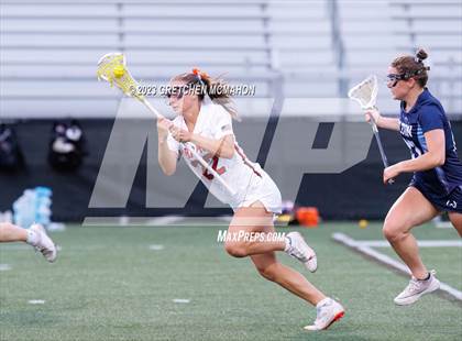 Thumbnail 3 in Wilton vs. New Canaan photogallery.