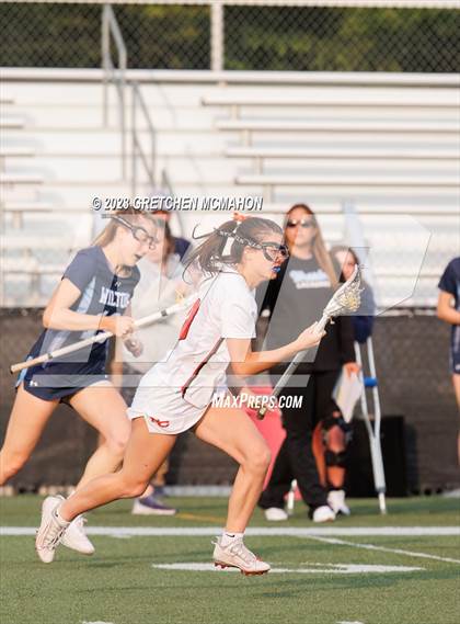 Thumbnail 3 in Wilton vs. New Canaan photogallery.