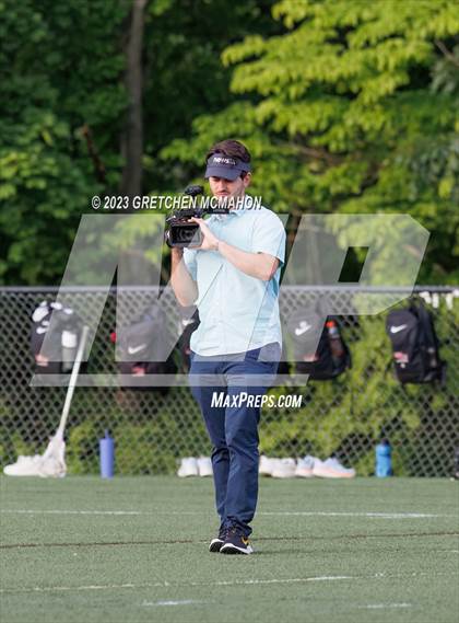 Thumbnail 3 in Wilton vs. New Canaan photogallery.