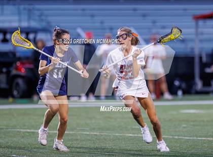 Thumbnail 3 in Wilton vs. New Canaan photogallery.
