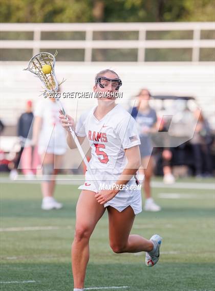 Thumbnail 1 in Wilton vs. New Canaan photogallery.