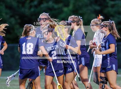 Thumbnail 2 in Wilton vs. New Canaan photogallery.