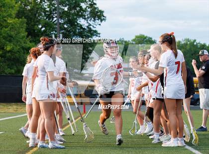 Thumbnail 2 in Wilton vs. New Canaan photogallery.