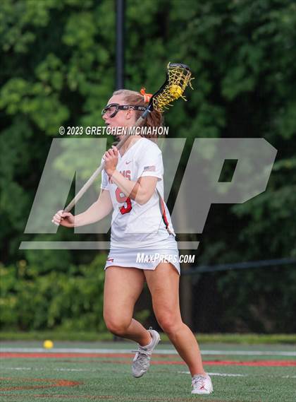 Thumbnail 2 in Wilton vs. New Canaan photogallery.