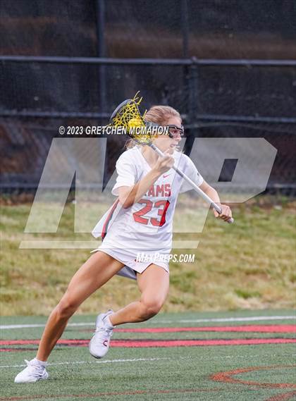Thumbnail 2 in Wilton vs. New Canaan photogallery.