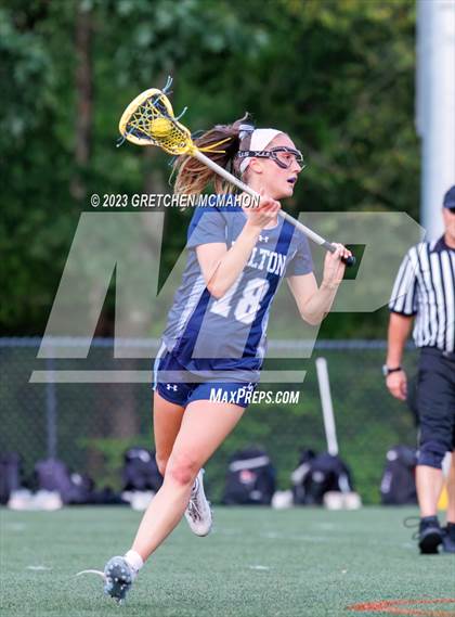 Thumbnail 3 in Wilton vs. New Canaan photogallery.