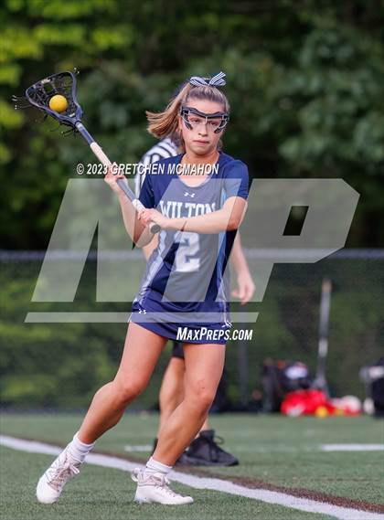 Thumbnail 2 in Wilton vs. New Canaan photogallery.