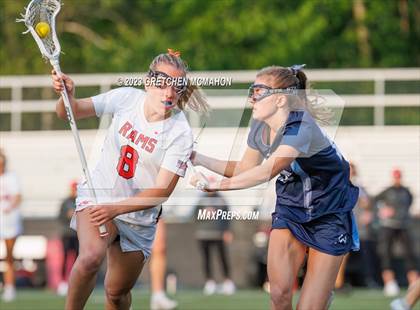Thumbnail 3 in Wilton vs. New Canaan photogallery.