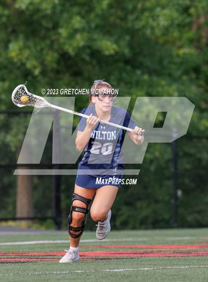 Thumbnail 2 in Wilton vs. New Canaan photogallery.