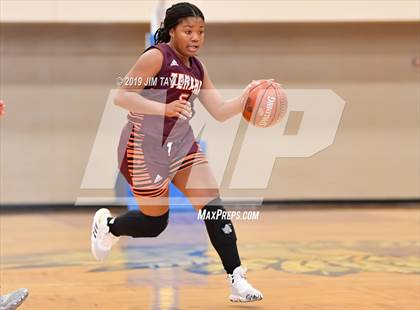 Thumbnail 1 in Tenaha vs Douglass (Lipan HD Howard Classic) photogallery.
