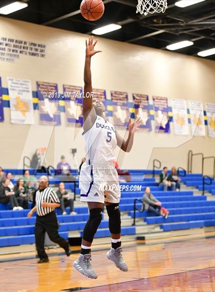 Thumbnail 2 in Tenaha vs Douglass (Lipan HD Howard Classic) photogallery.
