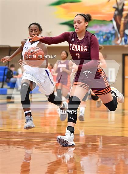 Thumbnail 3 in Tenaha vs Douglass (Lipan HD Howard Classic) photogallery.