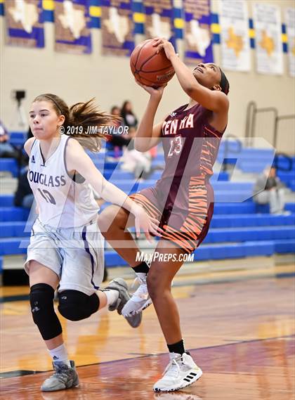 Thumbnail 3 in Tenaha vs Douglass (Lipan HD Howard Classic) photogallery.