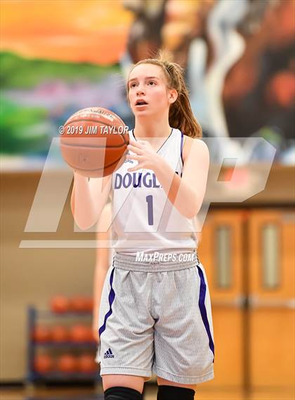 Thumbnail 1 in Tenaha vs Douglass (Lipan HD Howard Classic) photogallery.