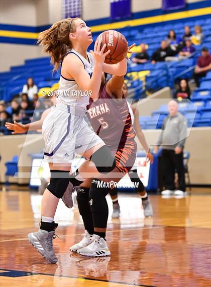 Thumbnail 3 in Tenaha vs Douglass (Lipan HD Howard Classic) photogallery.