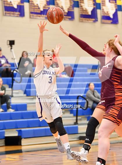 Thumbnail 2 in Tenaha vs Douglass (Lipan HD Howard Classic) photogallery.