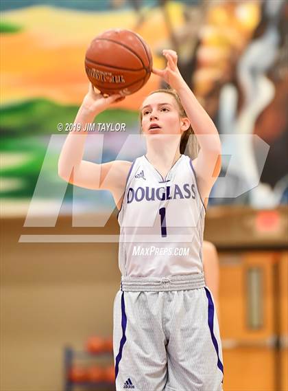 Thumbnail 3 in Tenaha vs Douglass (Lipan HD Howard Classic) photogallery.
