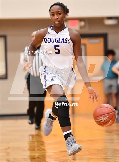 Thumbnail 2 in Tenaha vs Douglass (Lipan HD Howard Classic) photogallery.
