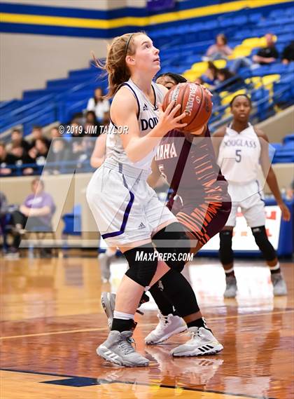 Thumbnail 2 in Tenaha vs Douglass (Lipan HD Howard Classic) photogallery.