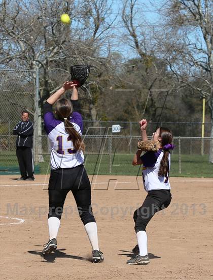 Thumbnail 2 in Armijo vs. Eureka (Victory Pre-Season T.O.C.) photogallery.