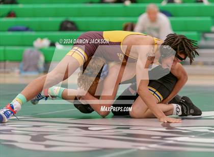 Thumbnail 3 in Eldorado vs Boulder City photogallery.