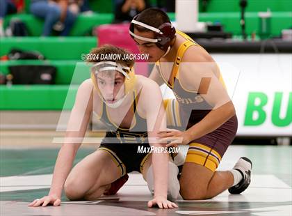 Thumbnail 2 in Eldorado vs Boulder City photogallery.