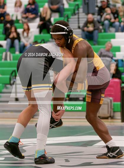 Thumbnail 1 in Eldorado vs Boulder City photogallery.