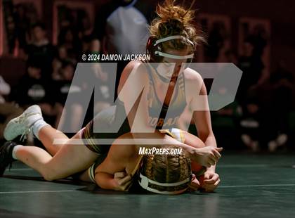 Thumbnail 2 in Eldorado vs Boulder City photogallery.
