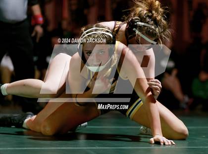 Thumbnail 1 in Eldorado vs Boulder City photogallery.