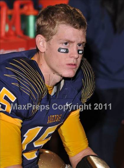 Thumbnail 1 in Manatee vs. St. Thomas Aquinas (FHSAA 5A Semifinal) photogallery.