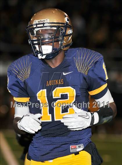 Thumbnail 3 in Manatee vs. St. Thomas Aquinas (FHSAA 5A Semifinal) photogallery.