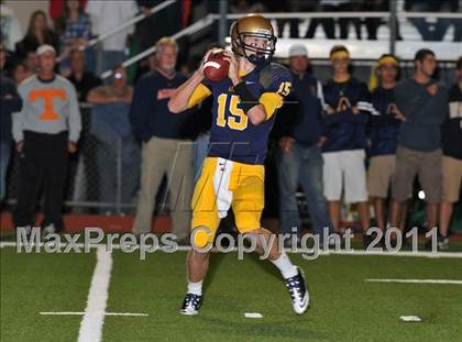 Thumbnail 2 in Manatee vs. St. Thomas Aquinas (FHSAA 5A Semifinal) photogallery.