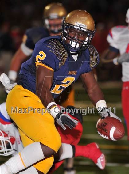Thumbnail 2 in Manatee vs. St. Thomas Aquinas (FHSAA 5A Semifinal) photogallery.