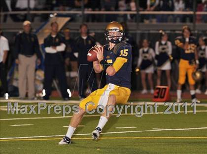 Thumbnail 1 in Manatee vs. St. Thomas Aquinas (FHSAA 5A Semifinal) photogallery.