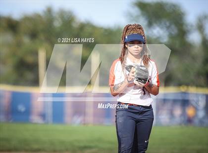 Thumbnail 3 in Elizabeth @ Mitchell photogallery.