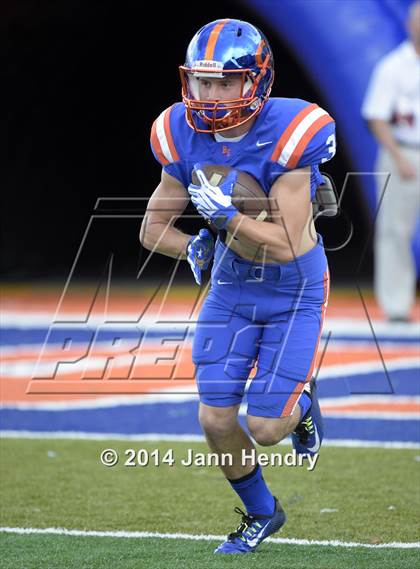 Thumbnail 2 in St. John Bosco @ Bishop Gorman photogallery.