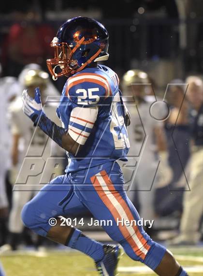 Thumbnail 2 in St. John Bosco @ Bishop Gorman photogallery.